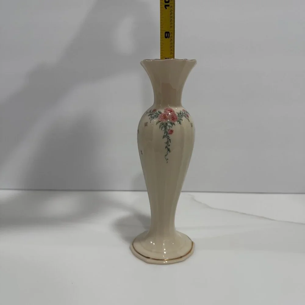 VTG Lenox Petite Pink Rose Bud Vase Porcelain Floral Cottagecore Cream Gold Trim